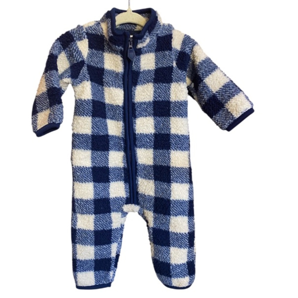 Carter’s Cozy Blue and White Jumpsuit NWT size 6 months